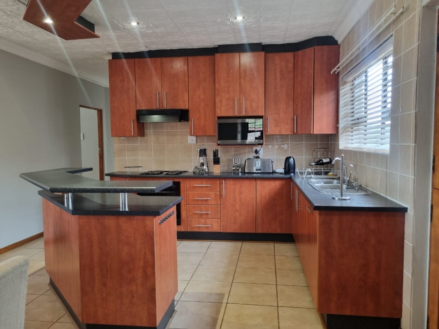 3 Bedroom Property for Sale in Strelitzia Park Eastern Cape